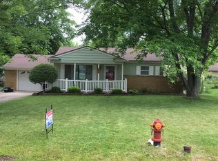 5371 Singer St, Grand Blanc, MI 48439