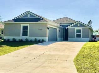 3717 Birmingham Ln FLOOR 34288, North Pt, FL 34288