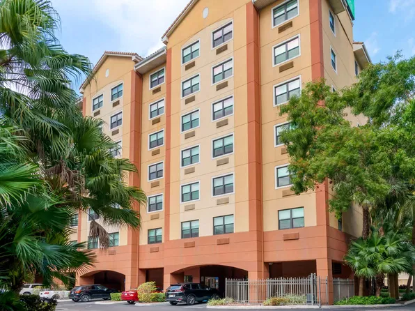 Miami - Coral Gables, 3640 SW 22nd St, Miami, FL 33145