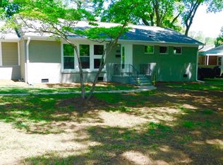 715 Vanderbrook Rd, Charlotte, NC 28215