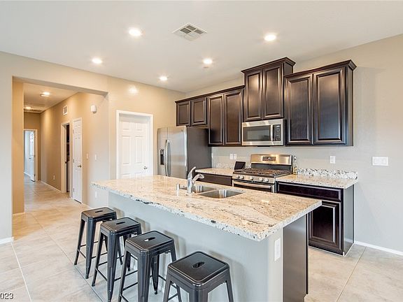 3rd image of 4536 Lafontaine Ct #2076