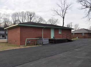 500 W Main St, Decherd, TN 37324