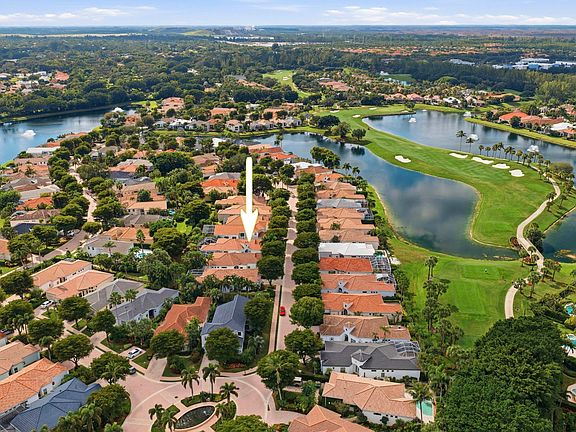 2nd image of 121 Sunset Bay Drive