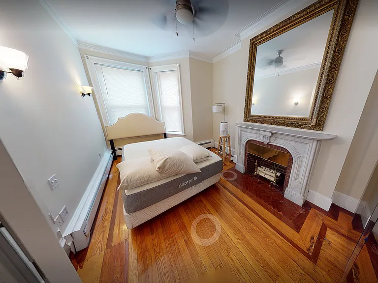 414 Beacon St #1 — Photo 2