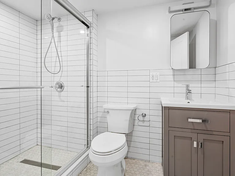 132 Carroll St #1 — Photo 21