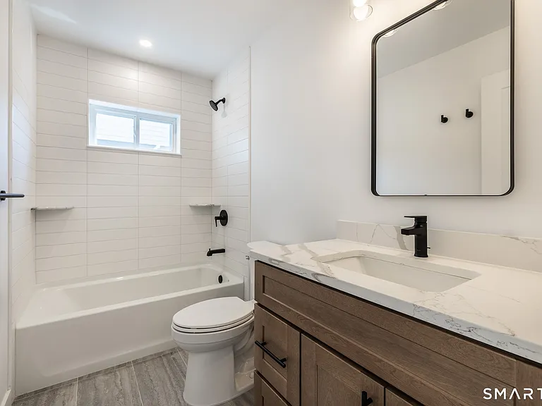 330 Pleasantview Ave #1 — Photo 15