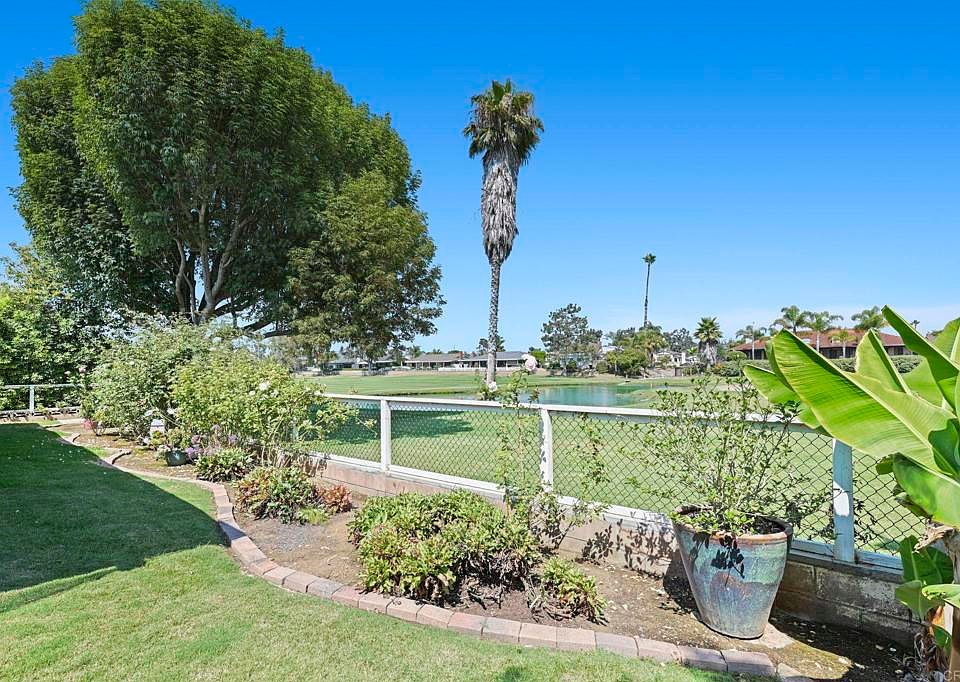 1st image of 1051 La Reina Dr