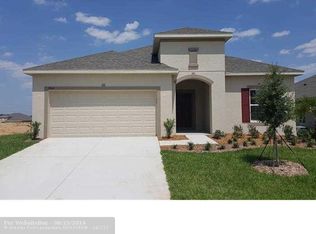 2611 Limerick Cir, Grand Island, FL 32735