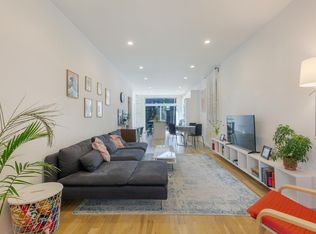 522 N Claremont Ave #1, Chicago, IL 60612