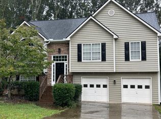 5030 Blue Sky Ln, Cumming, GA 30040