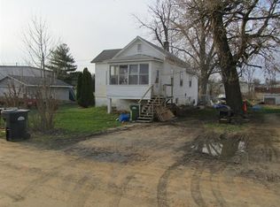 1439 13th Ave S, Clinton, IA 52732
