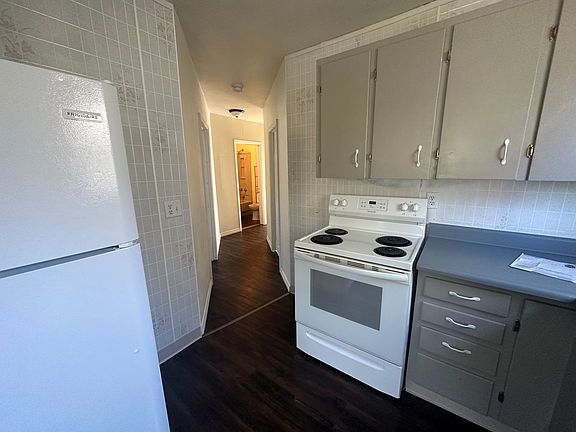 5th image of 2505 Avenue E #2505