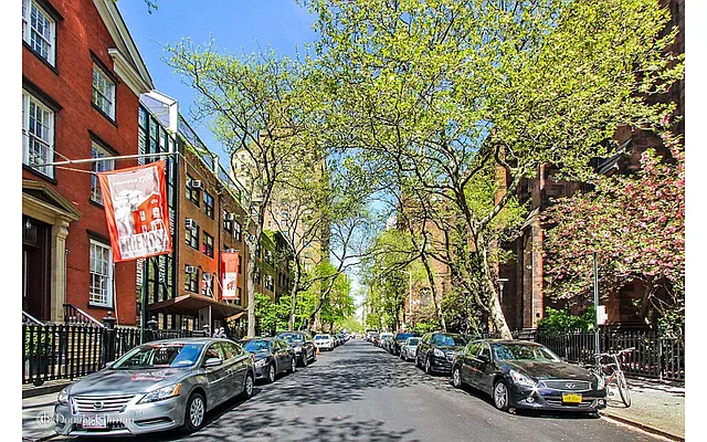 Rented by Douglas Elliman | media 10