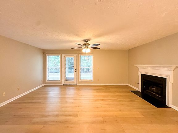 3rd image of 1853 Sardonyx Rd Unit 2