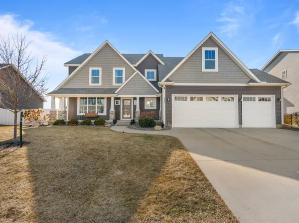 4697 Mason Run, Bettendorf, IA 52722