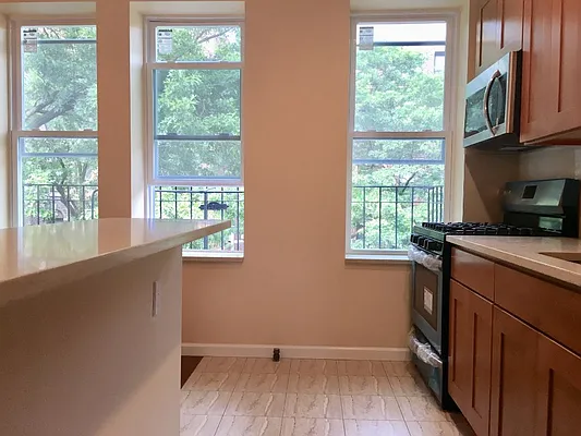 Rented by Axxess Realty Group | media 3