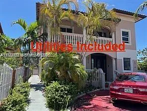 2836 SW 2nd St #2