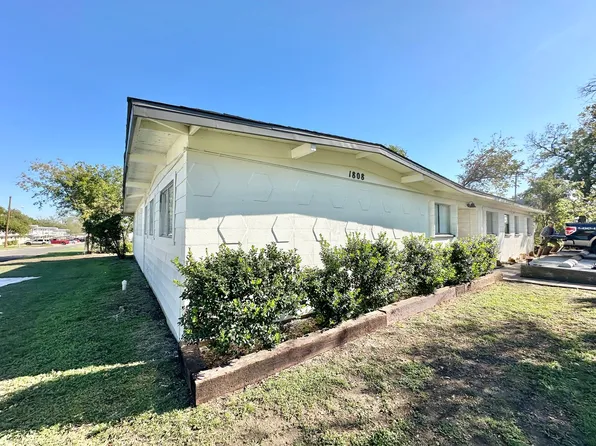 Newly Remodeled! Viewable November 8th!, 1808 N College St Unit 1, Killeen, TX 76541