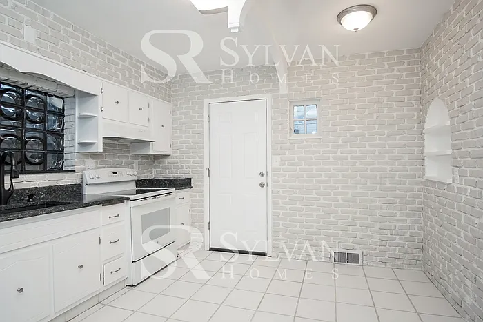 408 Tremont Ave — Photo 8