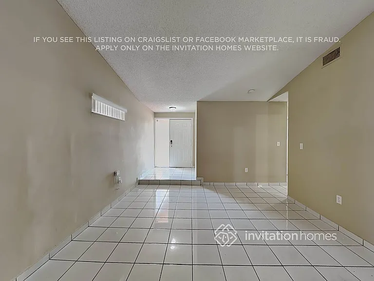 12748 NW 102nd Ave — Photo 3