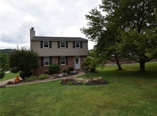 47 Marion Dr, Zelienople, PA 16063