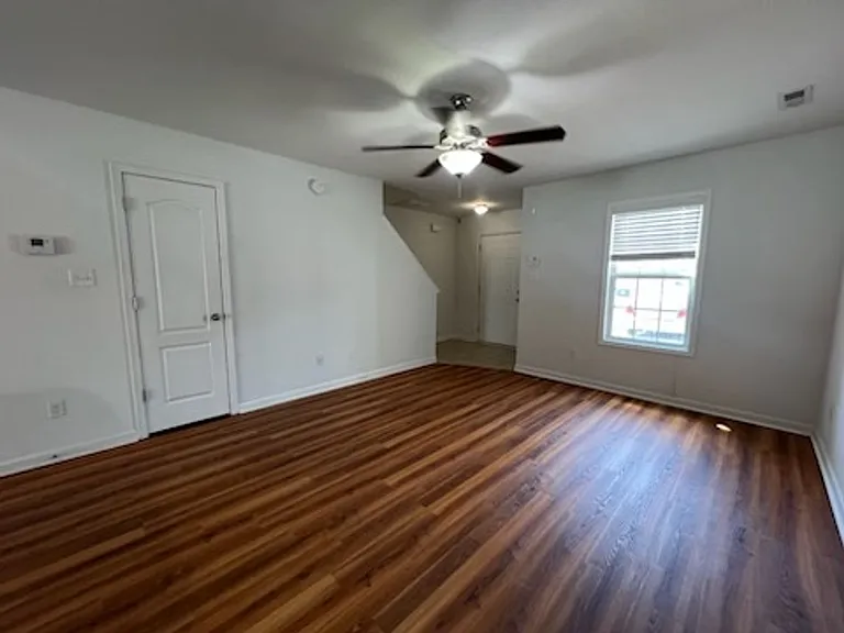 179 Glen Cannon Dr — Photo 3