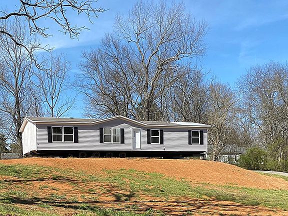 2nd image of 1303 Odell Ave
