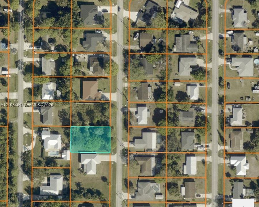 2nd image of 6001 Raintree Trl