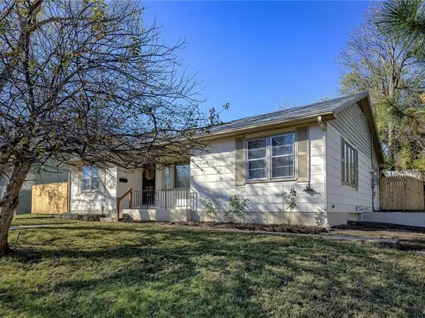 444 N Bellaire Ave, Kansas City, MO 64123