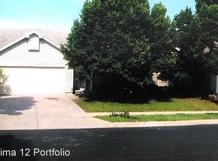 813 Sky Ridge Dr, Madison, WI 53719