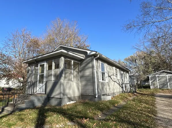 724 S 10th St, Montevideo, MN 56265