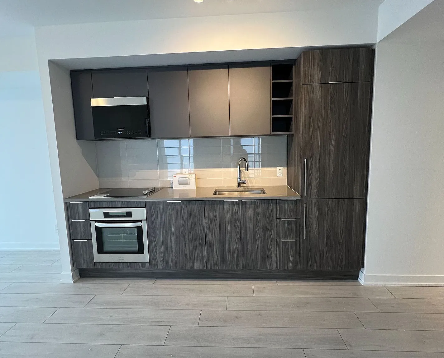 2 bed, $2,800 — Photo 2