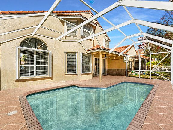 3rd image of 10956 N Danbury Way