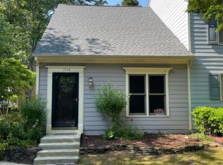1714 Township Cir, Raleigh, NC 27609