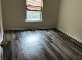 27 Emily Dr, Old Bridge, NJ 08857