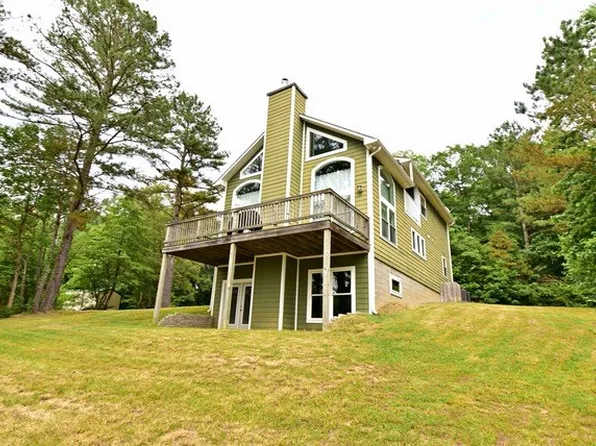4042 Jones Hollow Rd, Lobelville, TN 37097