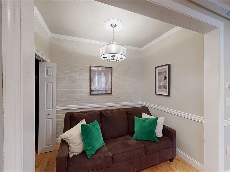 290 Beacon St #2 — Photo 10