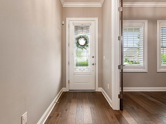 2nd image of 6756 Lloyd Ln #21