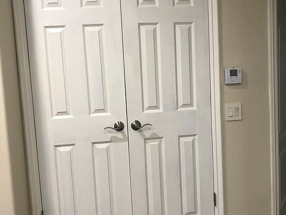 2nd image of 5757 Woodman Ave #102