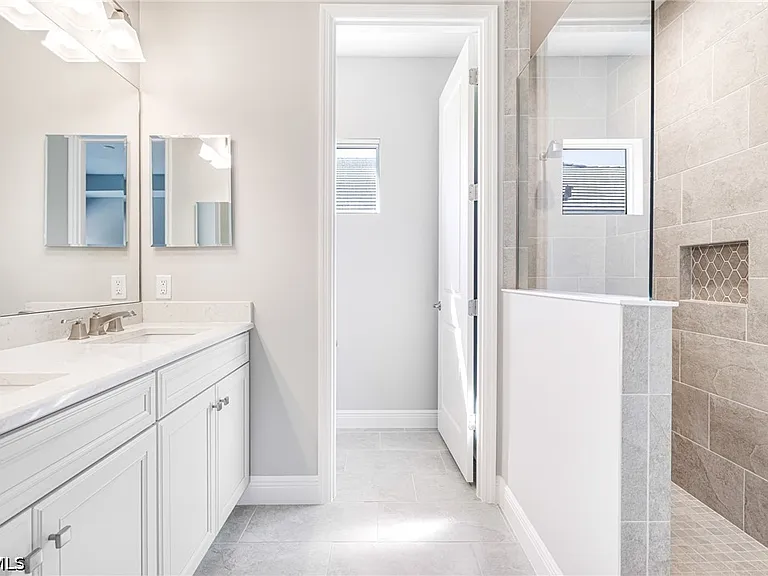 17812 Summerland Key Ct — Photo 15