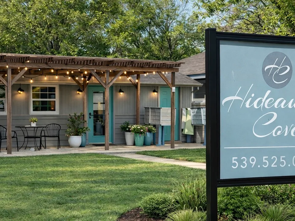 Hideaway Cove Apartments