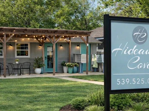 Hideaway Cove Apartments