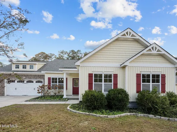 604 Tar Landing Rd, Holly Ridge, NC 28445