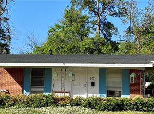 807 Highpoint Dr, Alexandria, LA 71303
