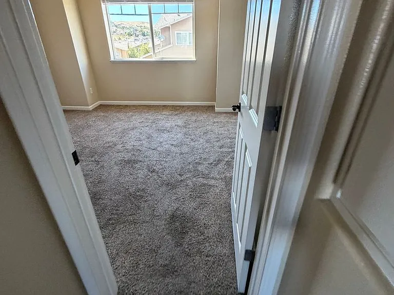 260 John Eugene Ct — Photo 15