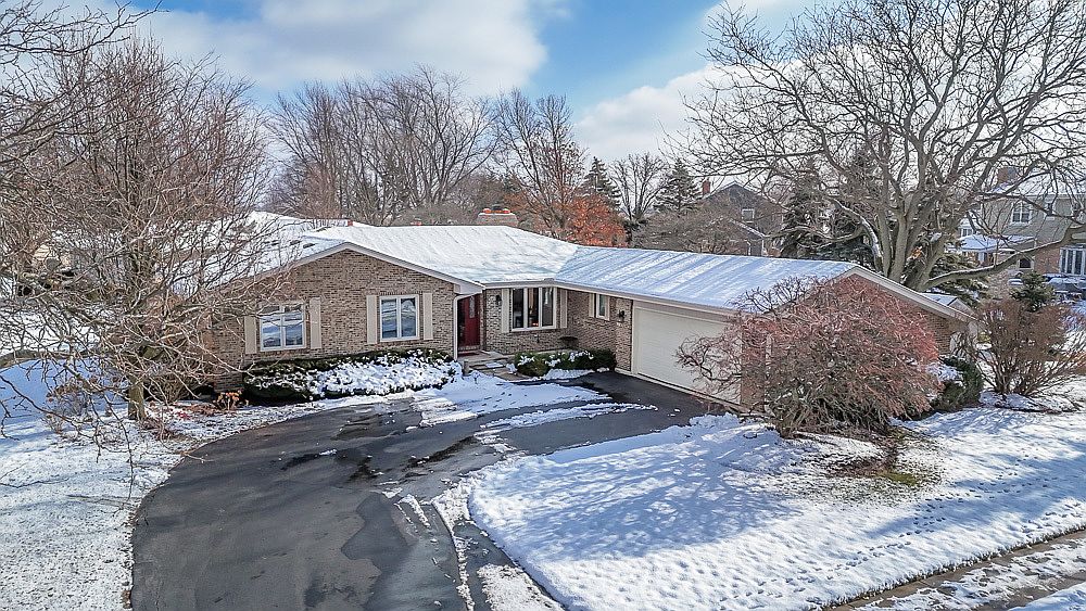 215 Larch Rd, Frankfort, IL 60423 Zillow