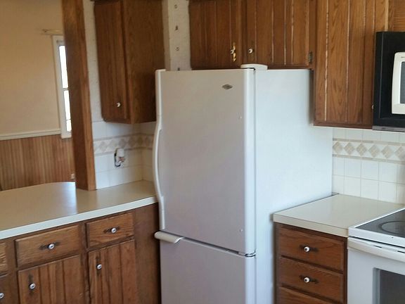4th image of 8567 W 48th St