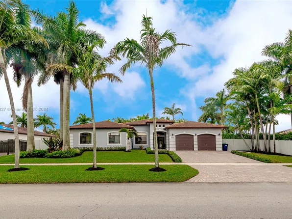 20490 SW 132nd Ave, Miami, FL 33177