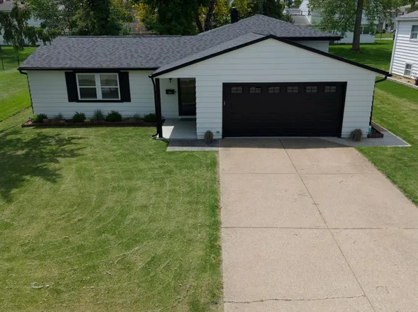 323 Portland Dr, Huron, OH 44839
