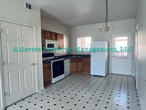 3rd image of 4257 Sabana Loop SE #A